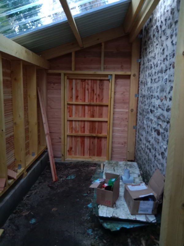 Conception et réalisation d'un cabanon de jardin à Bénouville.