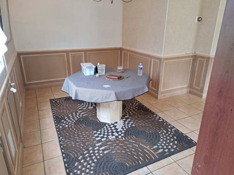 Pose de soubassement murale 