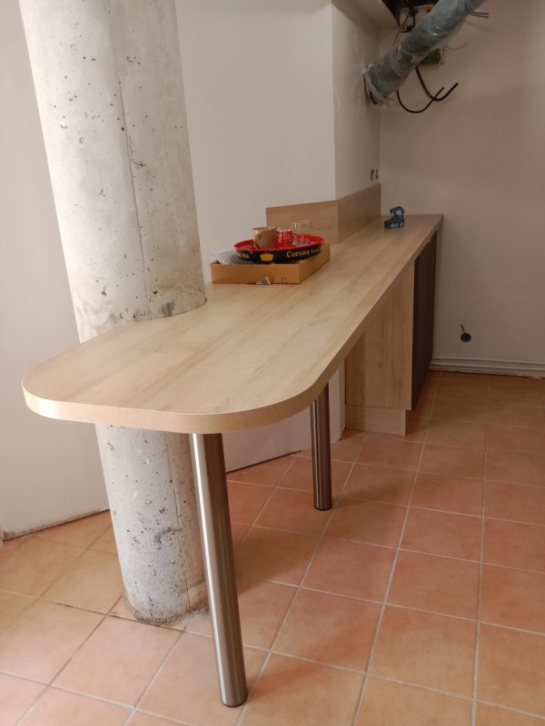 Pose d'une cuisine aménagée sur mesure à Montivilliers